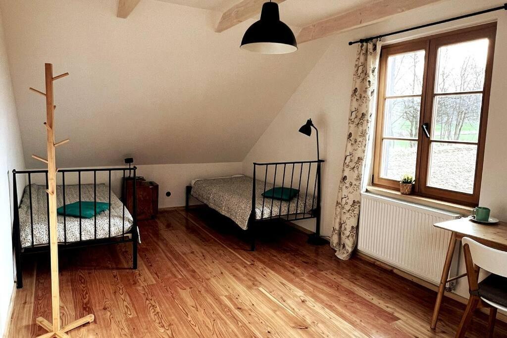 Swietokrzyskie Stodola Kasztanowa Aleja Holiday home *