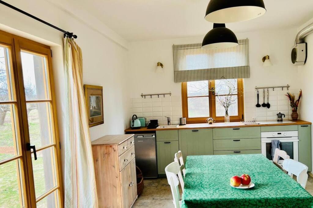 Swietokrzyskie Stodola Kasztanowa Aleja Holiday home Radkowice
